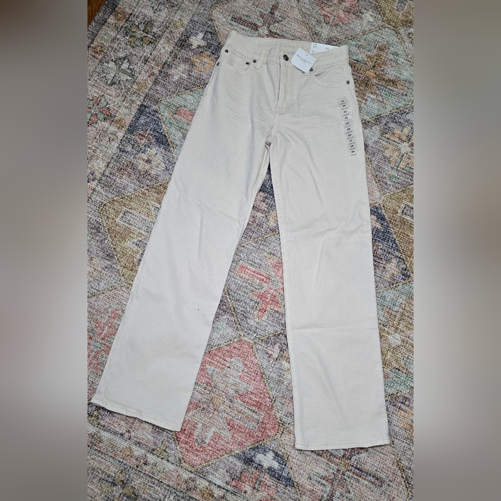 NWT AMERICAN EAGLE JEANS 00